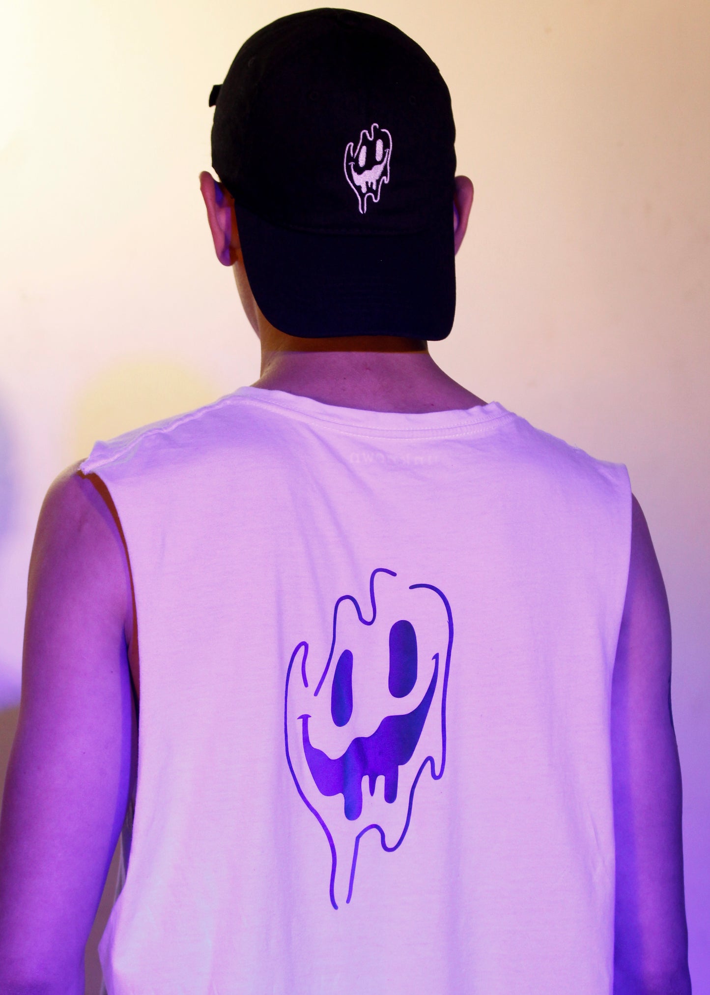 Smile :) Sleevless White Shirt