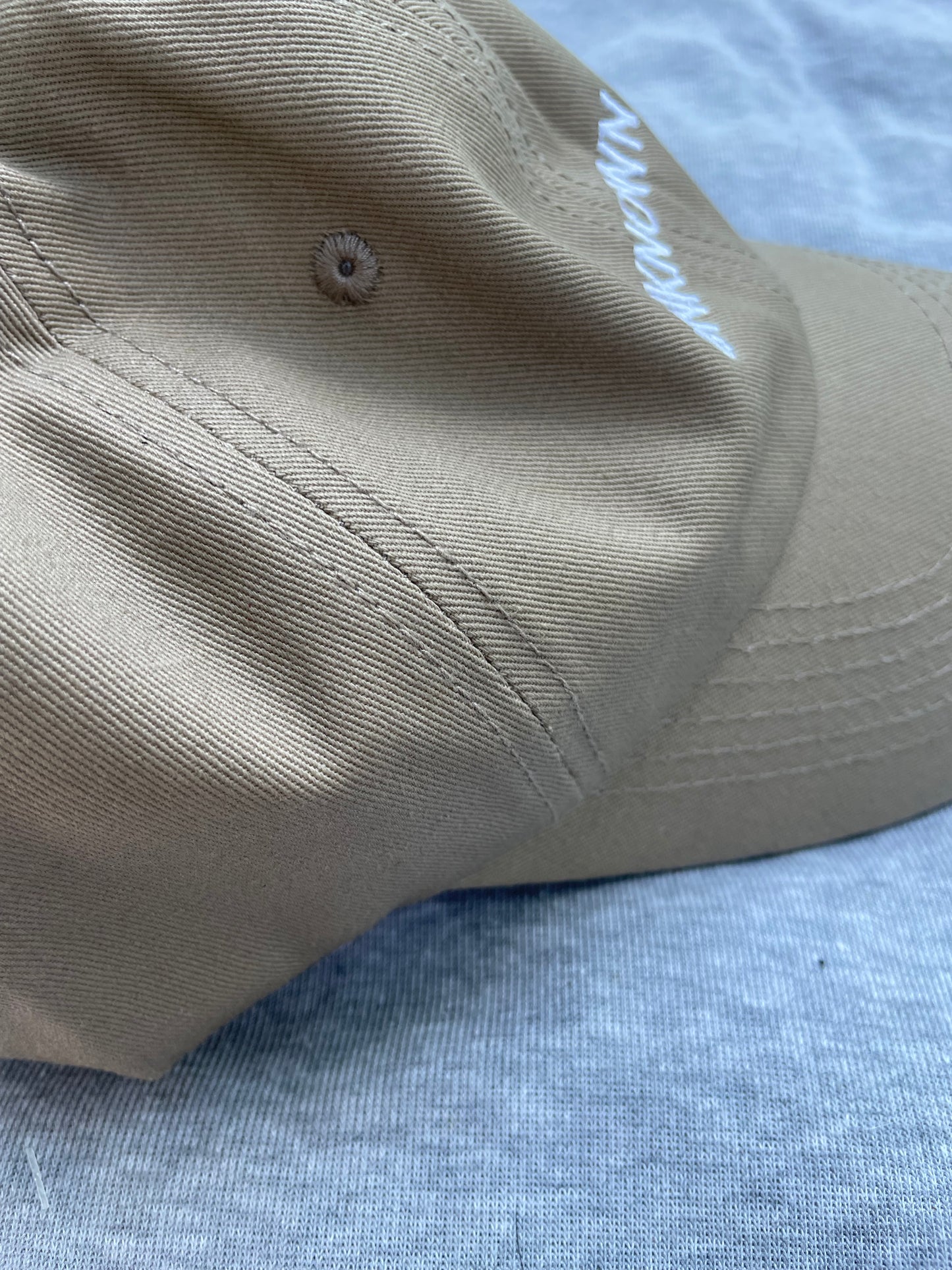 UNKNOWN Light Aura 💡