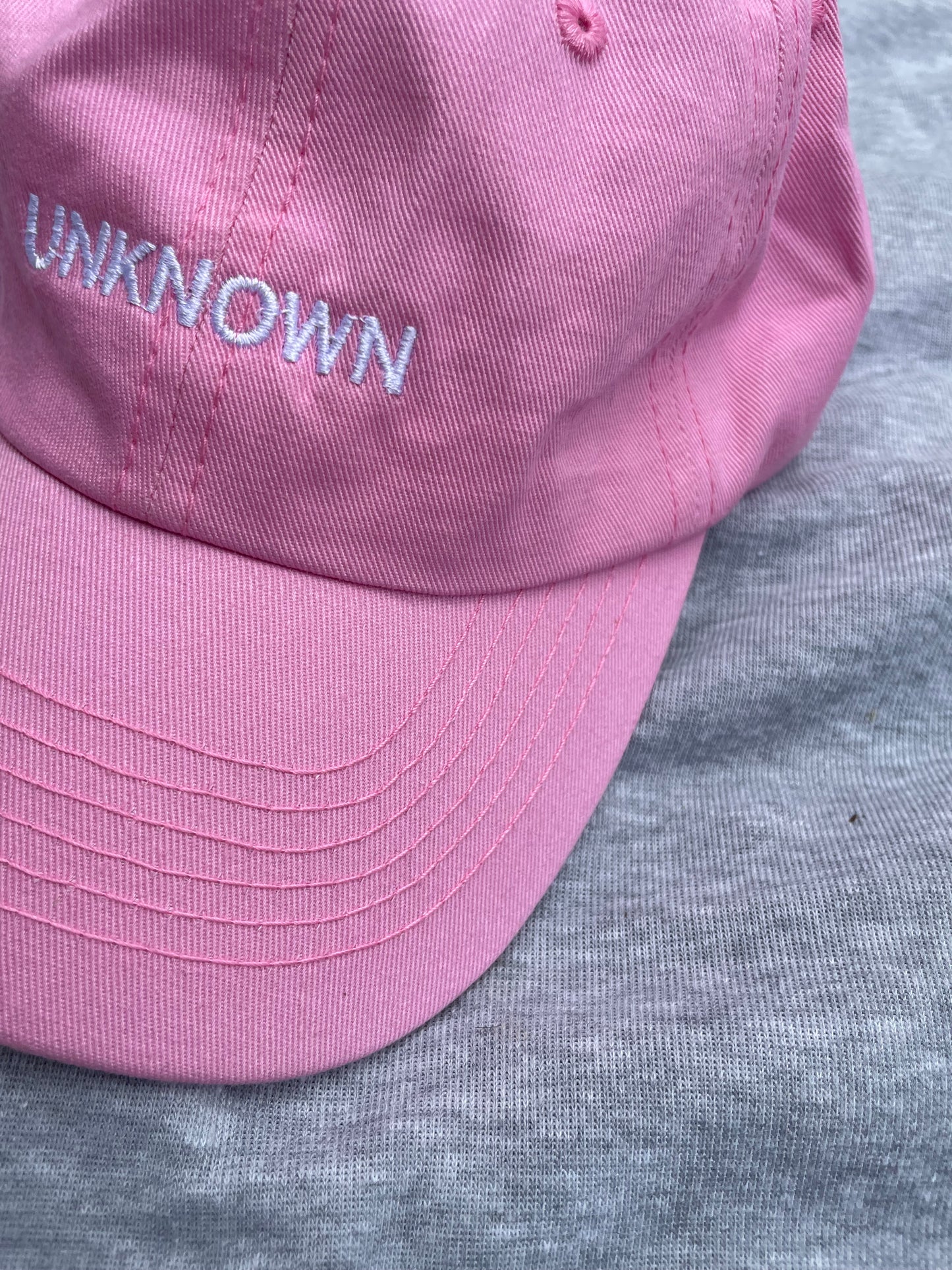 UNKNOWN Love Aura 💓